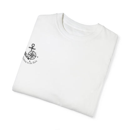 Unisex Nautical-Themed T-Shirt - 'Smooth Waters Never Made Skilled Sailors'