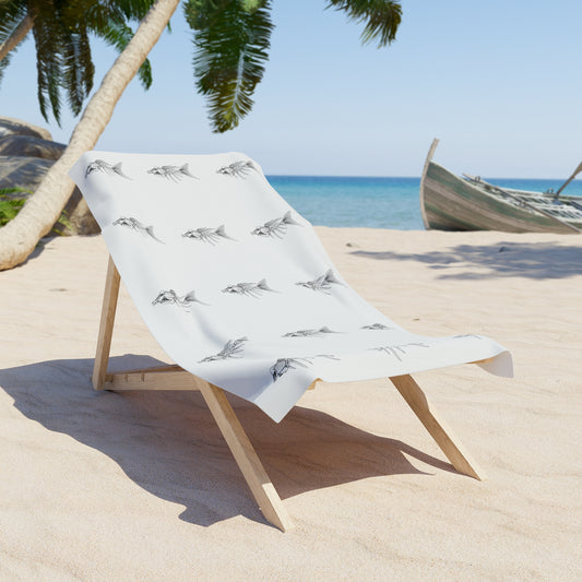 Artistic Beach Towel with Vintage Design - Perfect for Summer Getaways